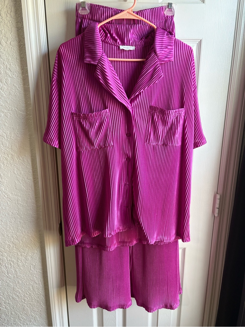Women's Satin-Feel Two-Piece Sleep Set in Fuchsia